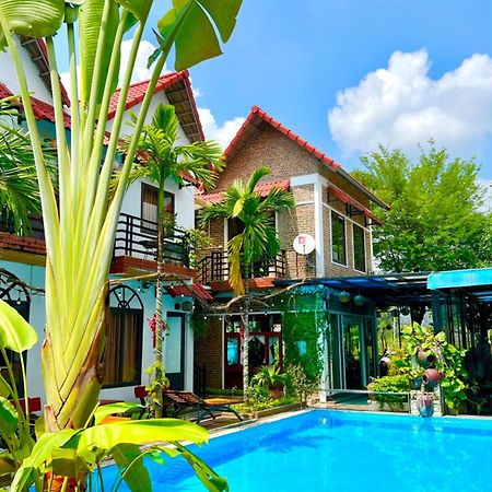 مبيت وإفطار نينه بينه The Pineapple House المظهر الخارجي الصورة